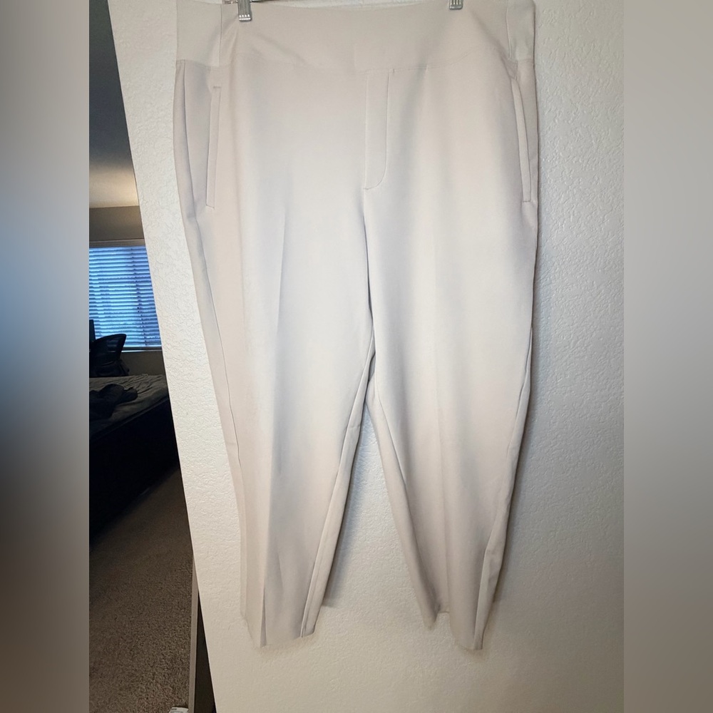 Athleta Endless High Rise Pants size 18